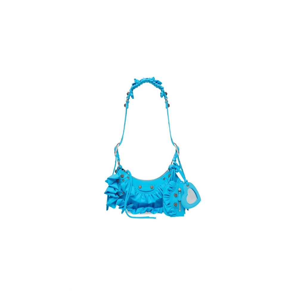 帶有未來感的藍色Le Cagole XS荷葉邊單肩包。