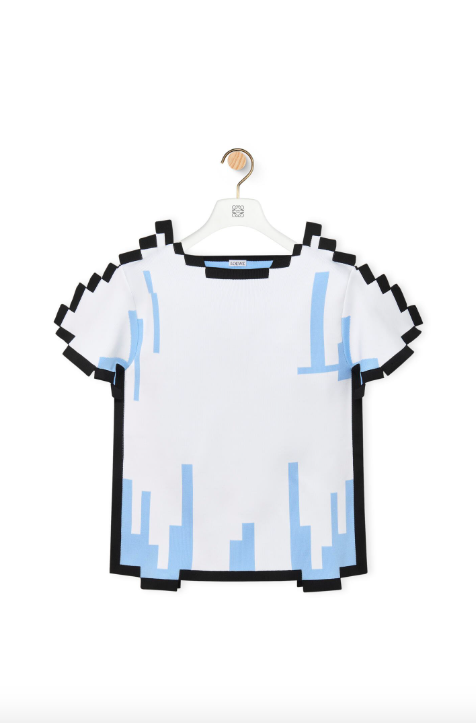 Pixelated Top in Technical Knit。