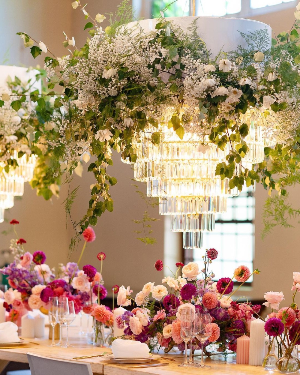 Mabel Maposa的創作風格偏向精緻華麗