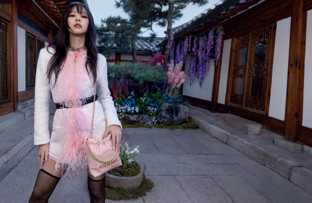 全新22手袋化作全新迷你版本