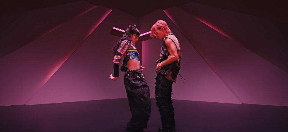 TAEYANG - 《Shoong！》 (feat. LISA of BLACKPINK)