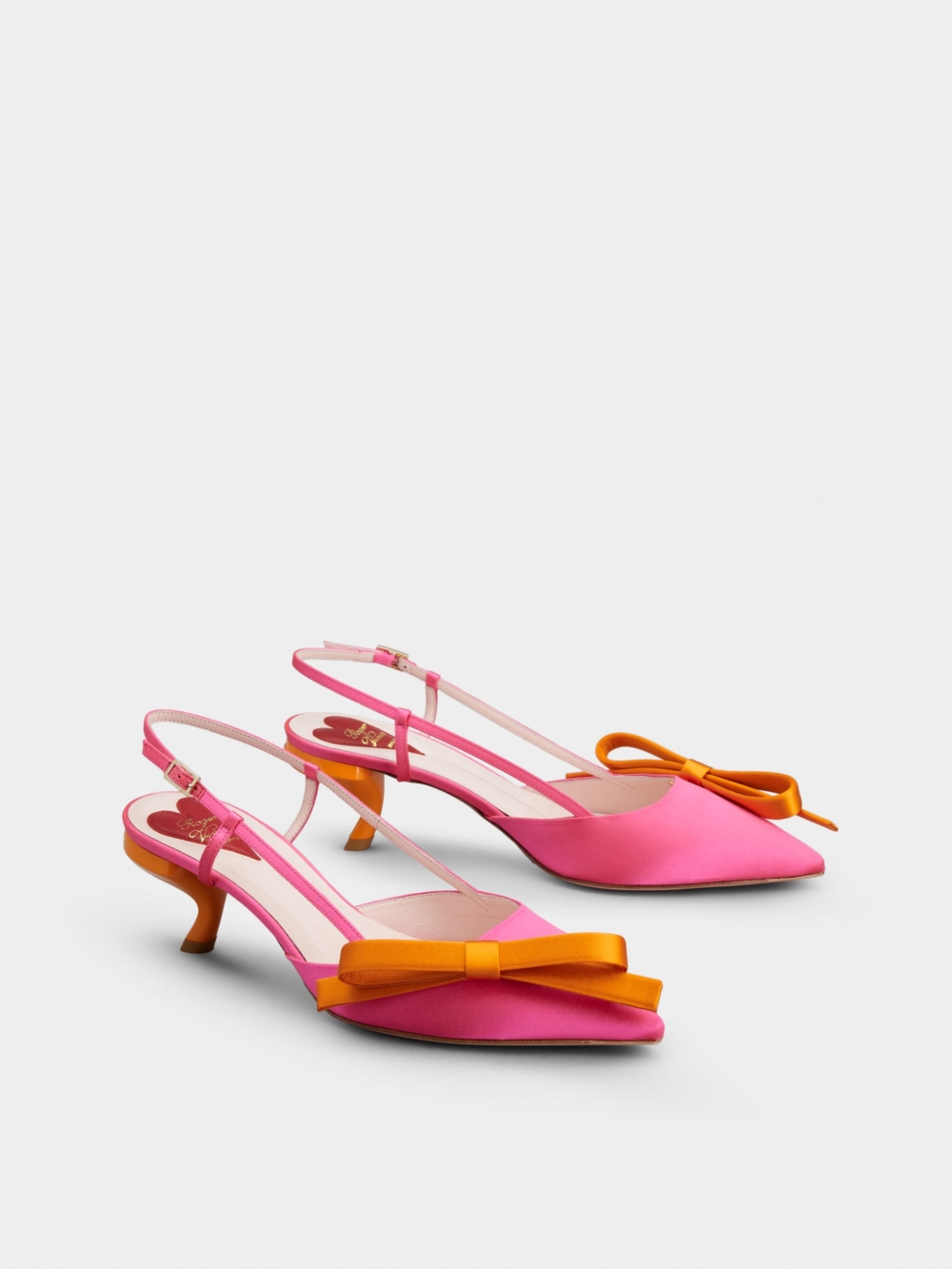 Roger Vivier Virgule 緞面蝴蝶結露跟高跟鞋粉色