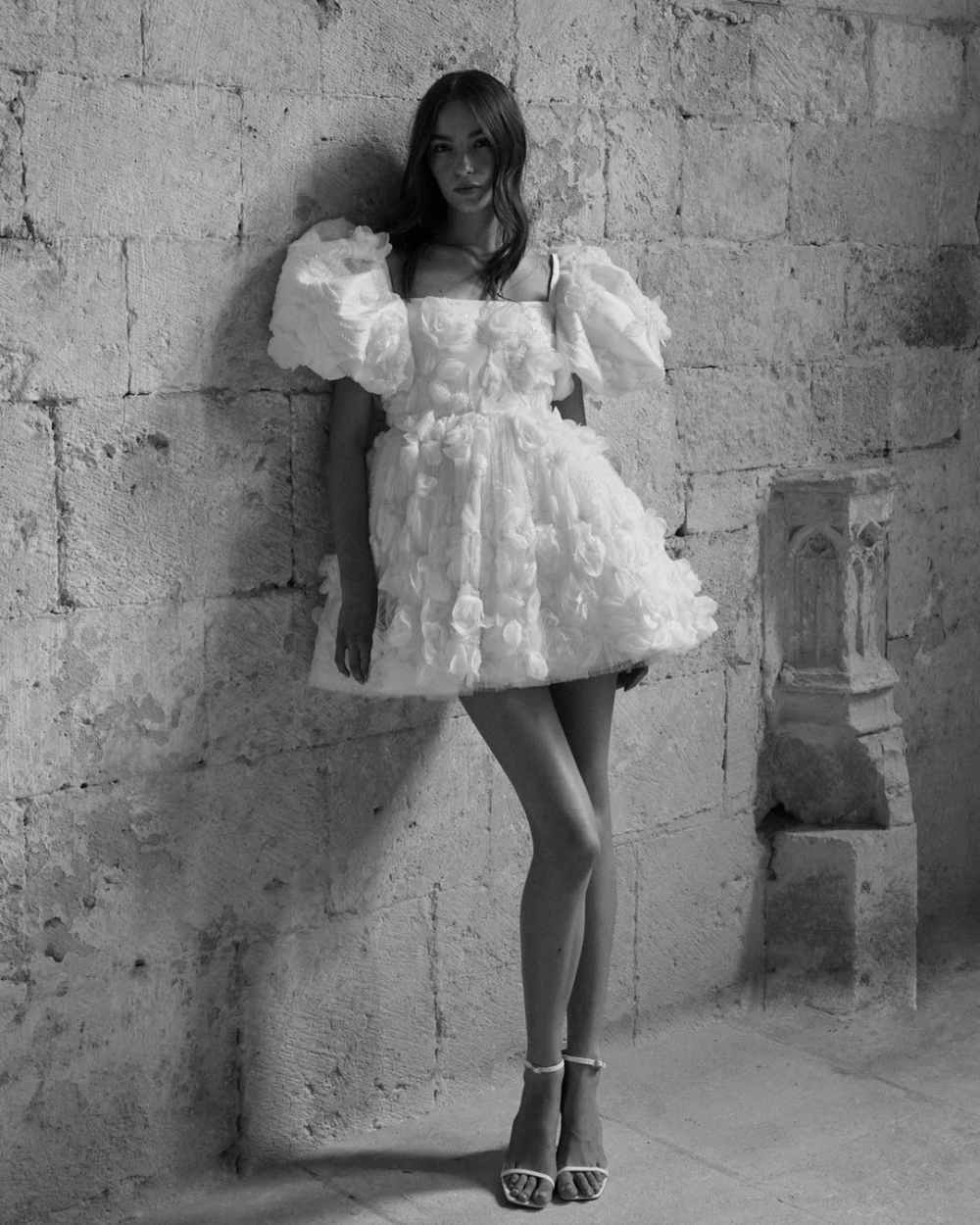 別緻優雅的婚紗跳脫傳統框架