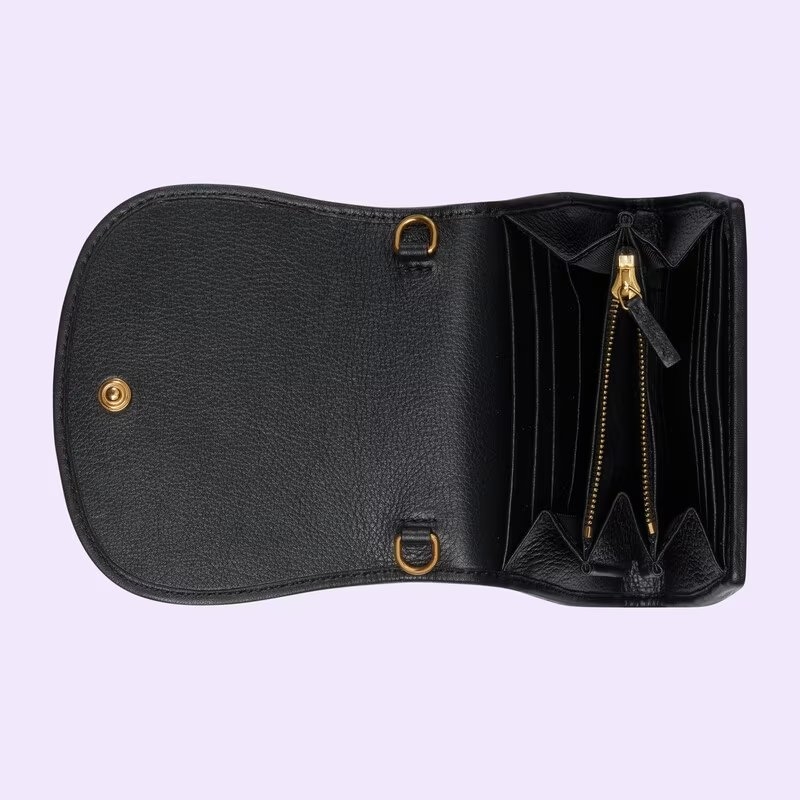 小巧的收納空間。