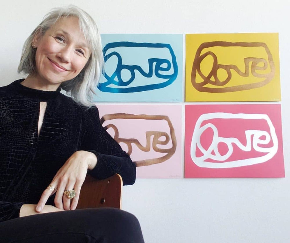 一起來認識Alexandra Grant。