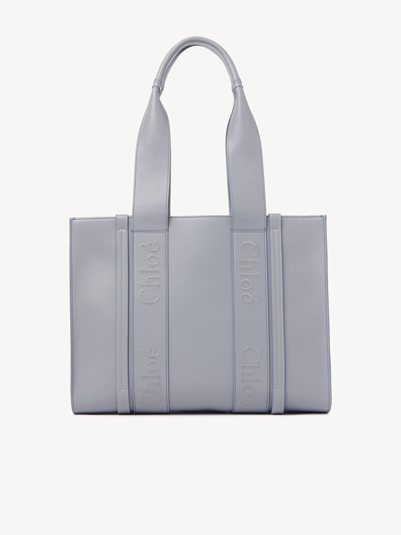 Medium Woody Tote Bag。