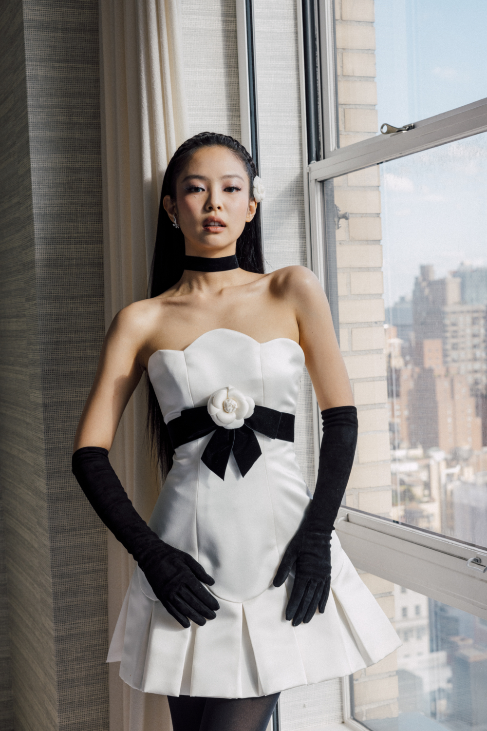 「人間CHANEL」Jennie 這次也盛裝出席活動。