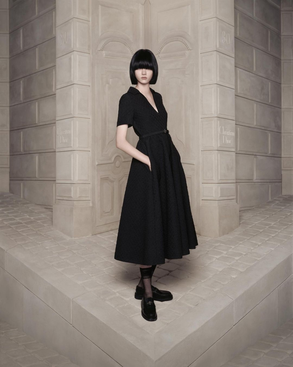 Maria Grazia Chiuri演繹的黑色小洋裝