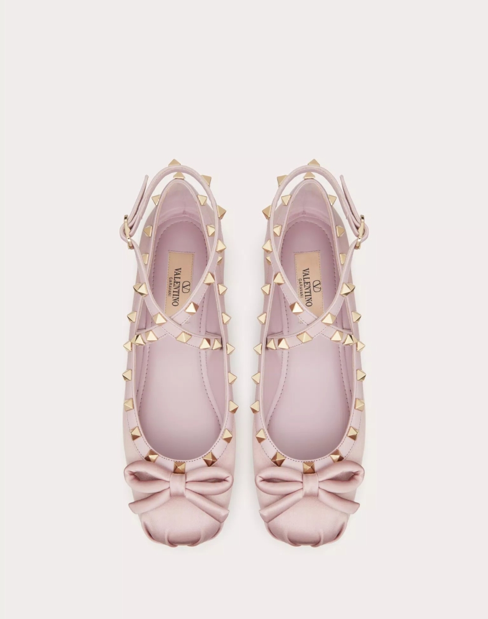 柔美的配色,看起來相當優雅。