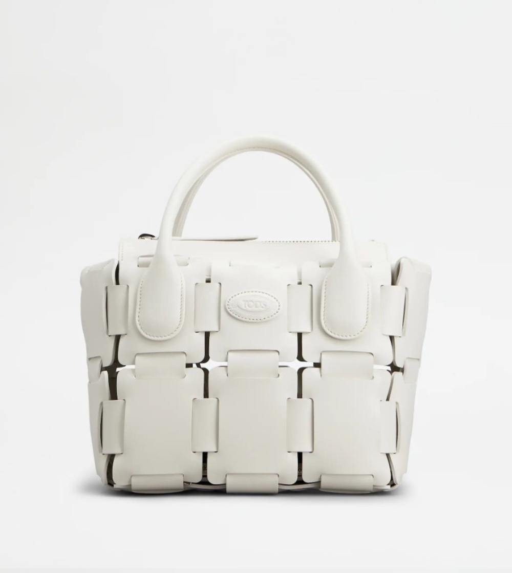 推出Tod's 白色編織款Di Bag。