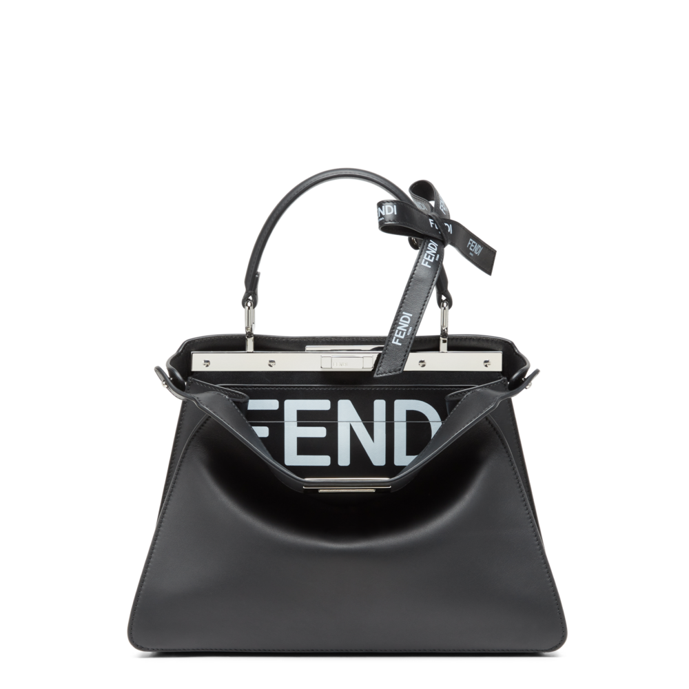 Peekaboo ISeeU Medium。