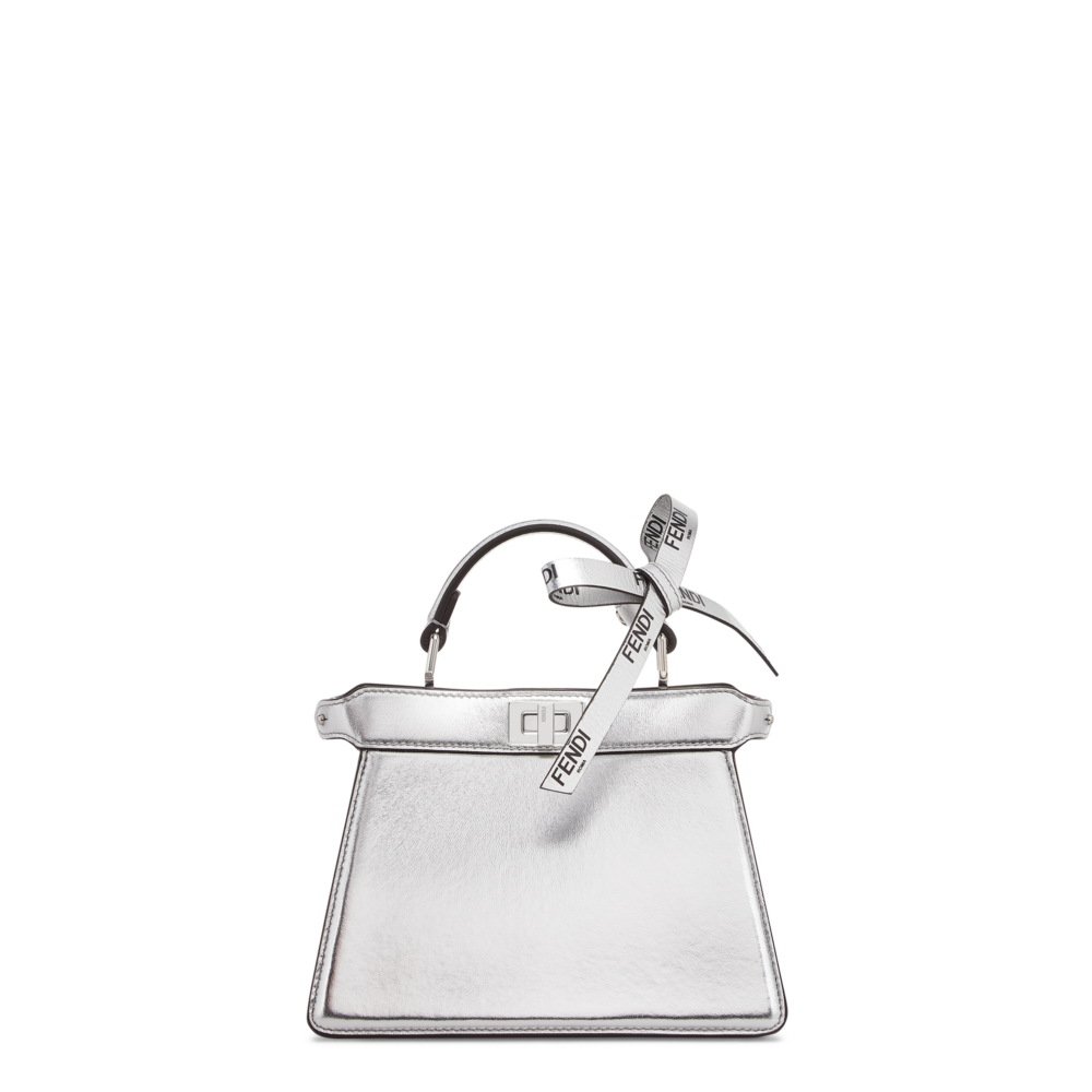 Peekaboo ISeeU Petite。