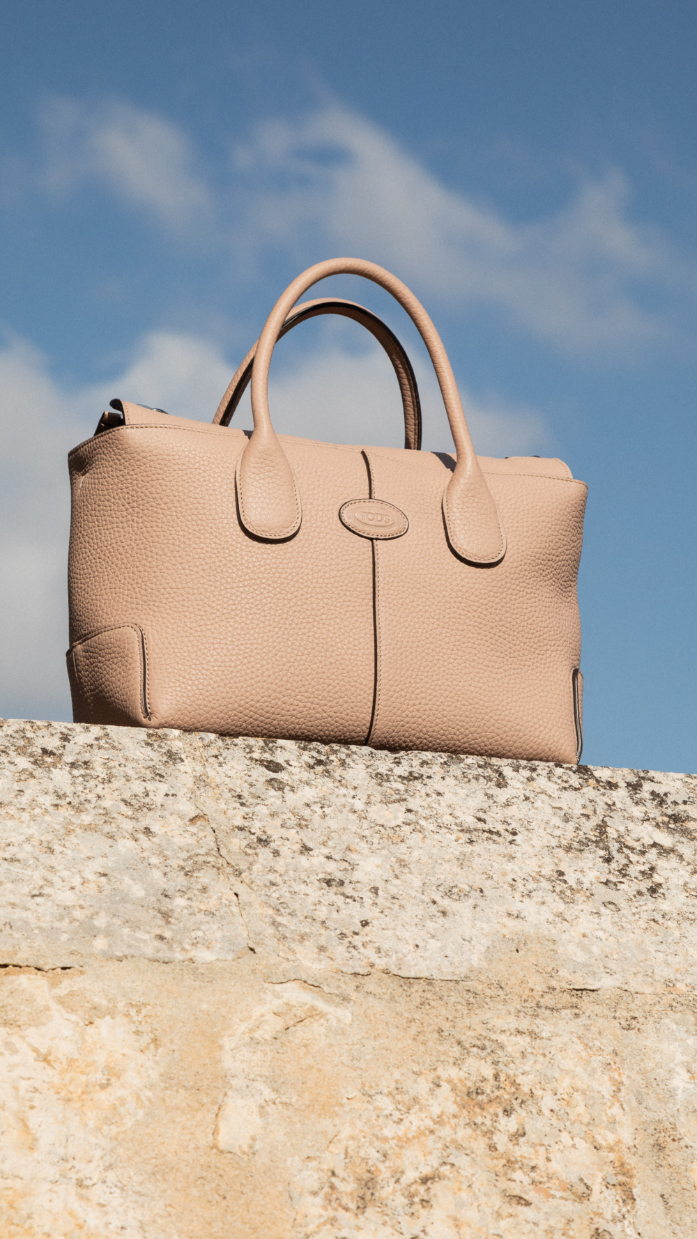 義大利品牌Tod's之中的經典之作Di Bag。