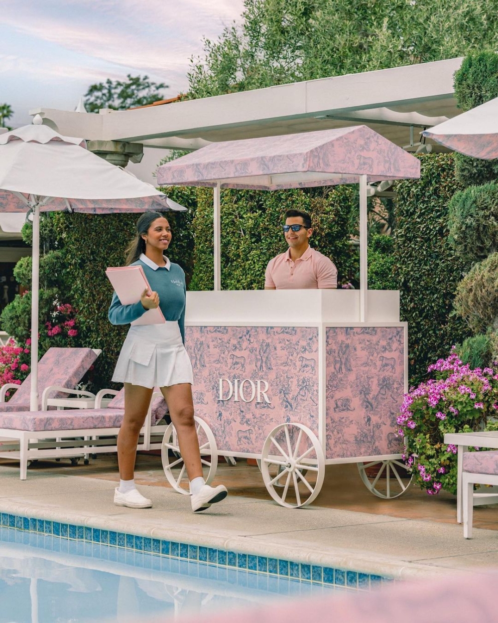 Dior 冰淇淋車將隨時為訪客點心