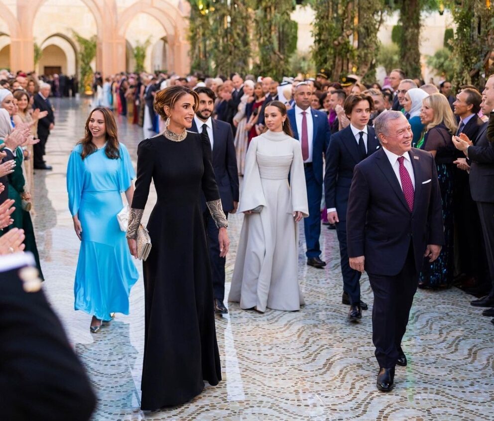 阿卜杜拉二世國王和Queen Rania穿上Dior禮服迎接造訪的賓客