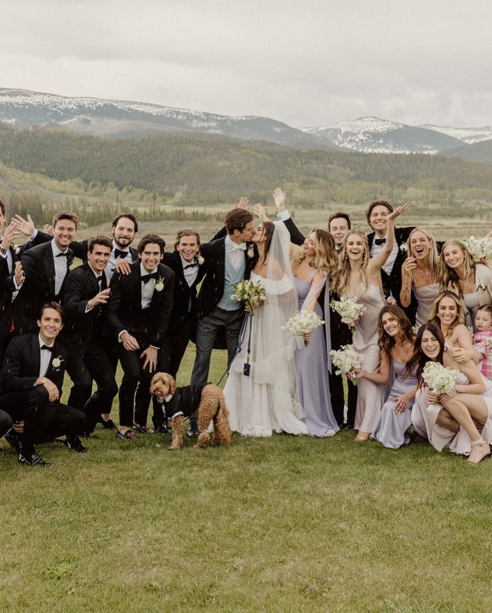 維密超模Taylor Hill完婚