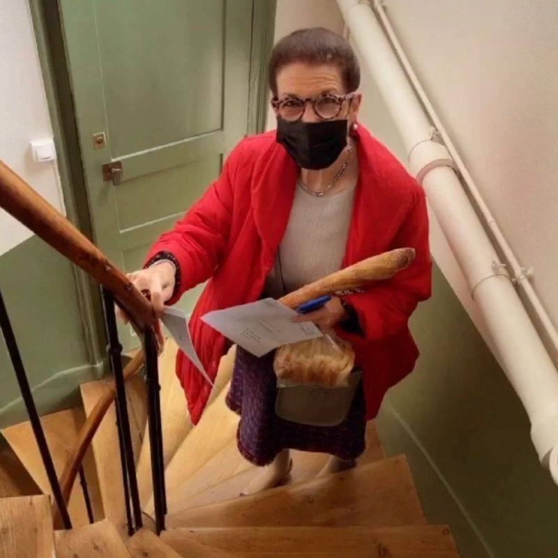 2005年時,Nathalie George搬進了更便宜的住所,位於沒有電梯的公寓六樓