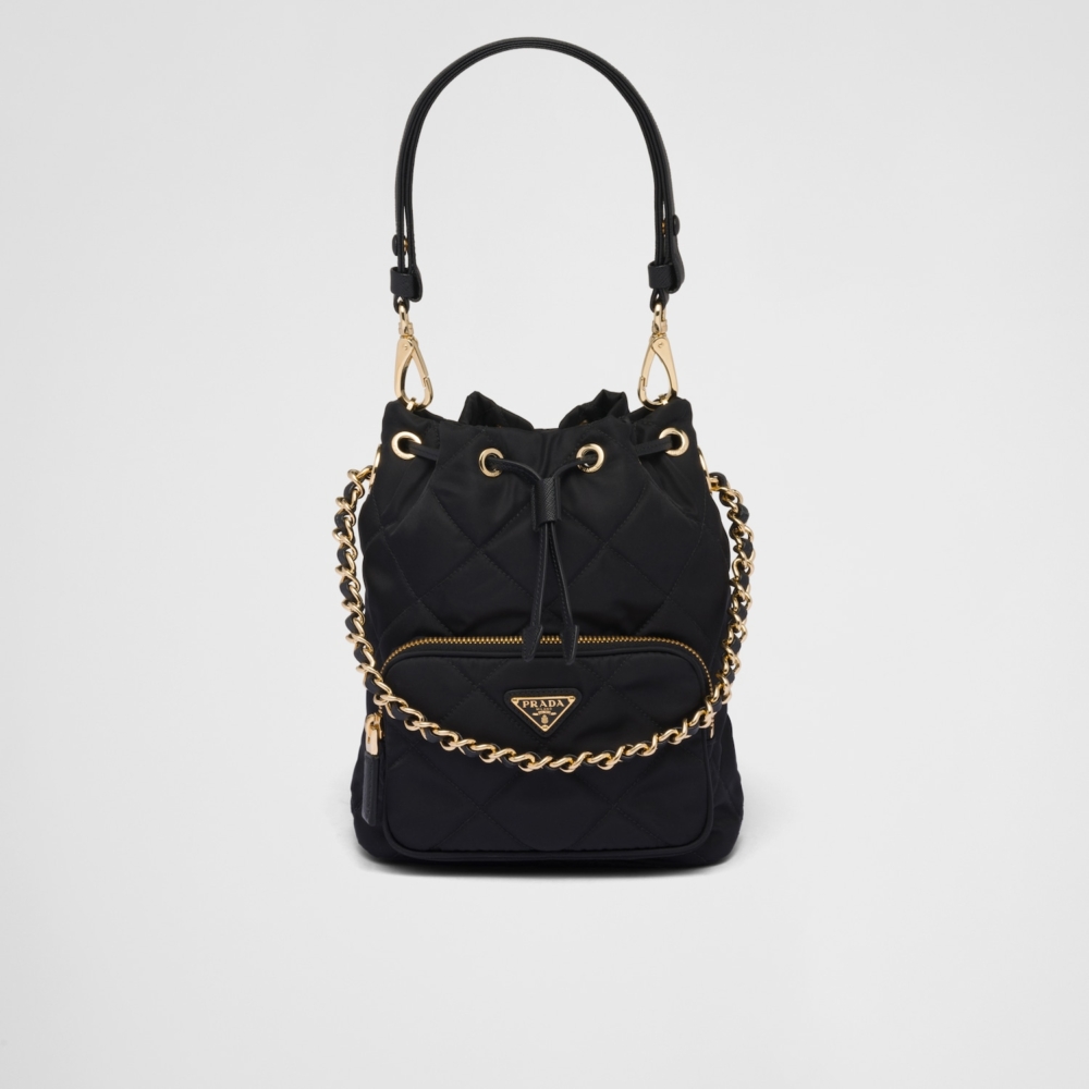 帶有可拆卸的皮革提把