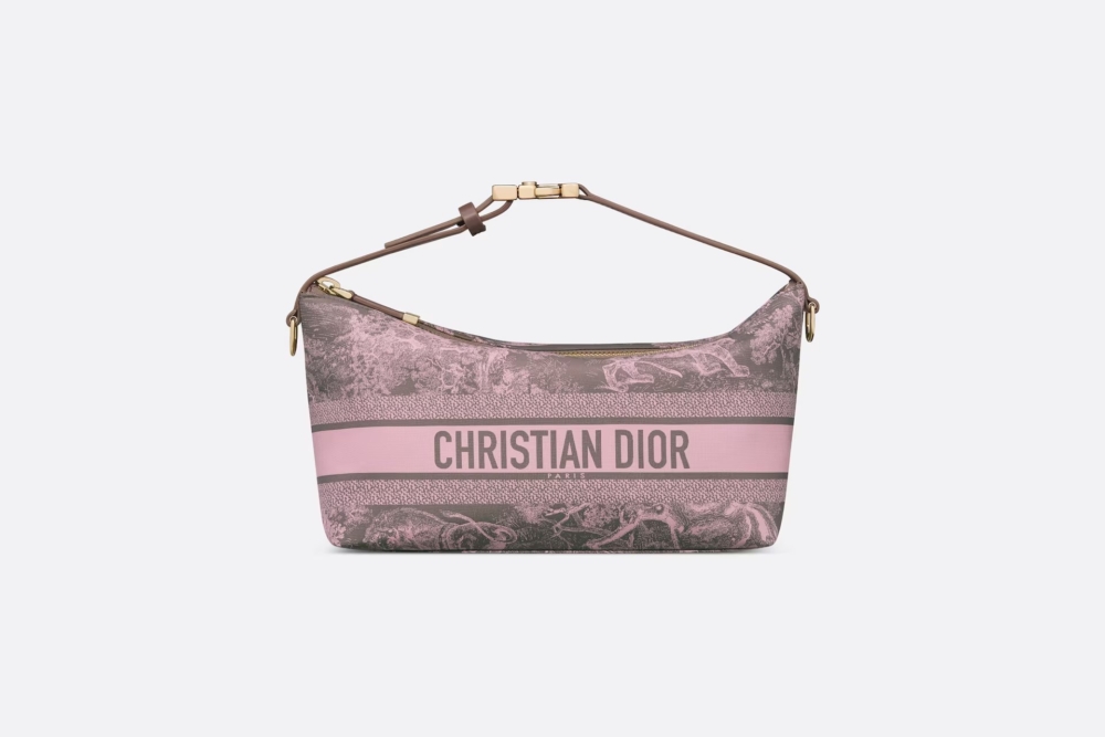 Medium Diortravel Nomad Pouch 。