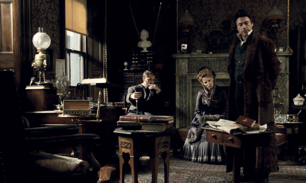 《Sherlock Holmes 神探福爾摩斯》(台譯:福爾摩斯)。