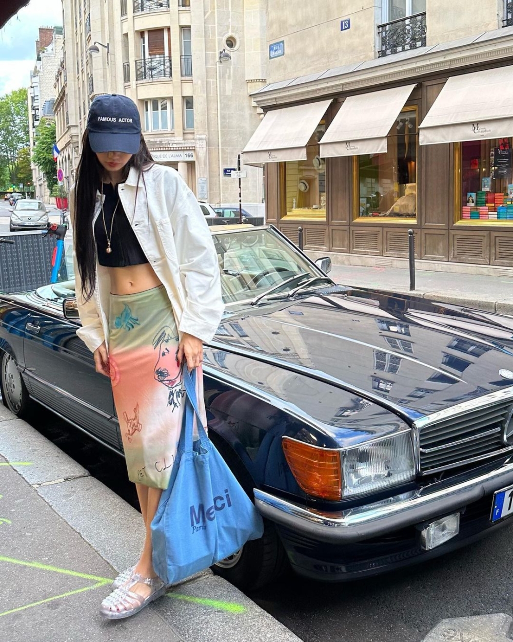 休閒的穿搭也是我們平日可以參考的方向。