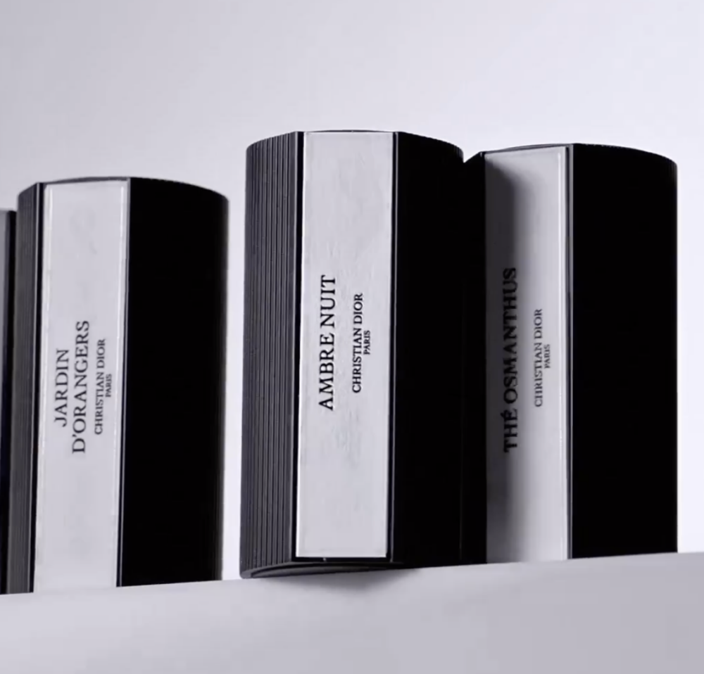 可以搭配上La Collection Privée系列。