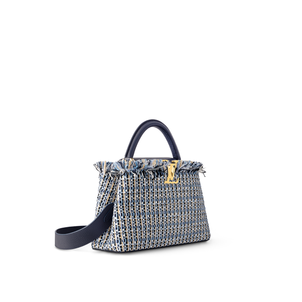 尺寸為W31.5 × H20 × D11 cm