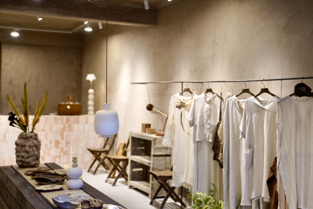 空間中的每一個擺設都非常講究。