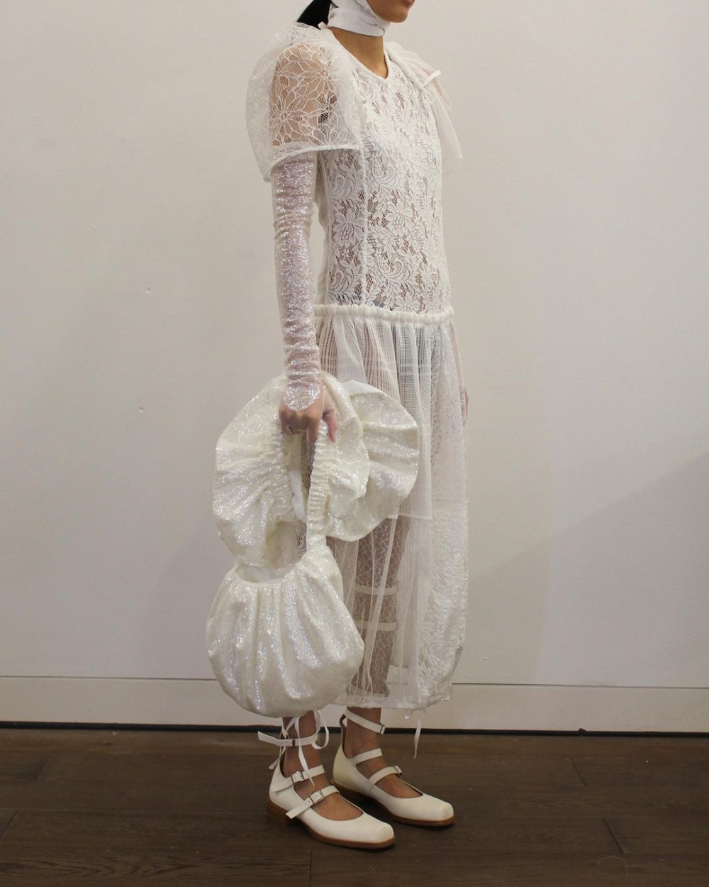 鍾情於不按牌理出牌的顛覆性婚紗