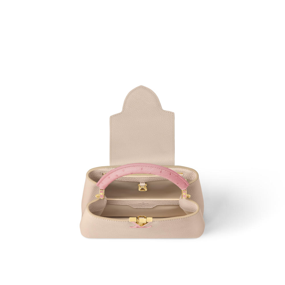 內部隔層設有拉鍊口袋