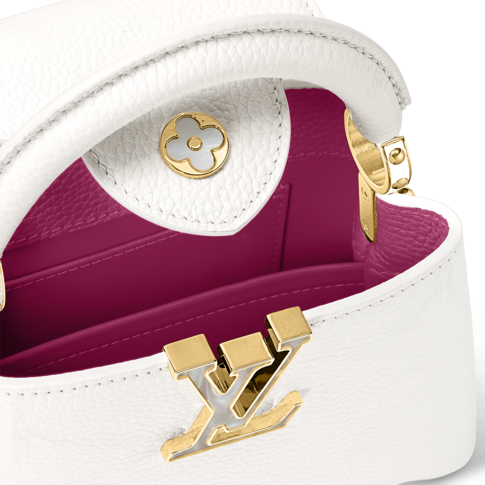 帶有白色的LV包身搭扣