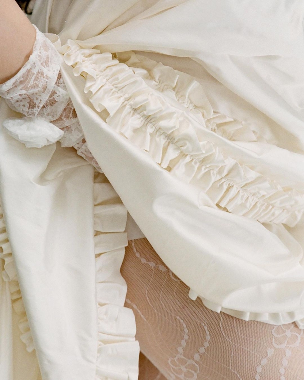 保留了細緻剪裁和工藝質感