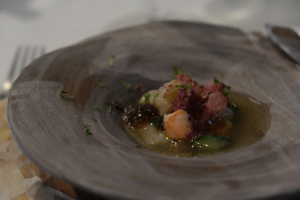 Huîtres法國海鮮與柑橘醋凍。