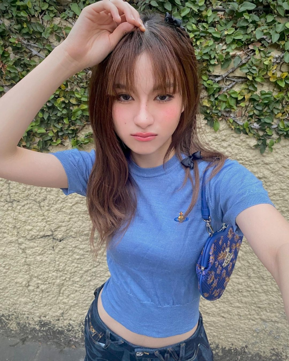 微性感的Crop Top是Prim Chanikarn的常見穿搭