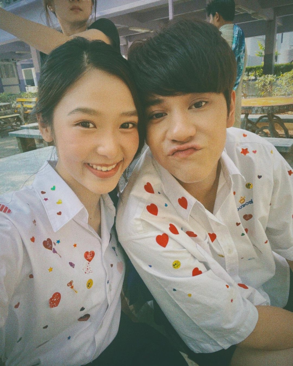 她這次在劇中飾演Lin。