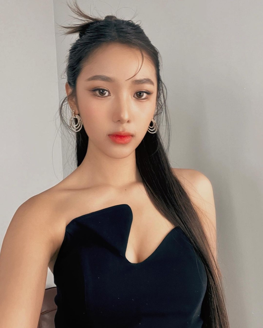 這次在泰版那些年《My Precious》擔任女主角的Rachanun Mahawan。