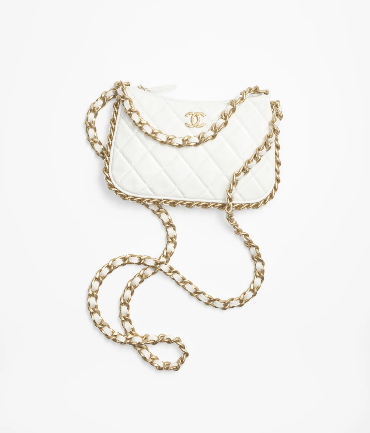 白色的Clutch with Chain 。