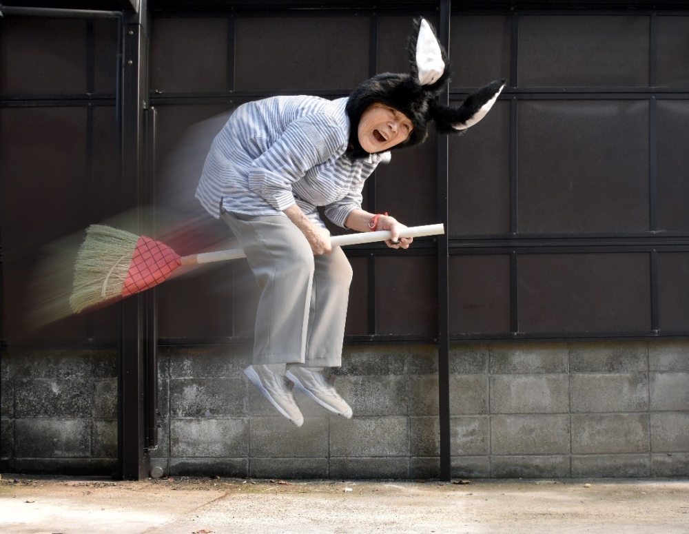 72歲才學攝影修圖的日本攝影師西本喜美子