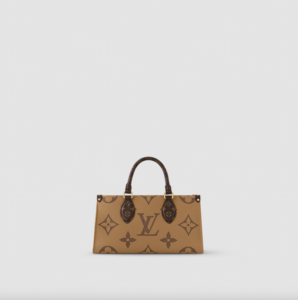 Louis Vuitton OnTheGo East West。