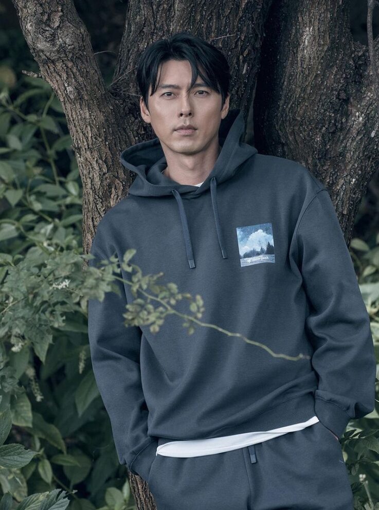穿上帽T休閒穿搭。