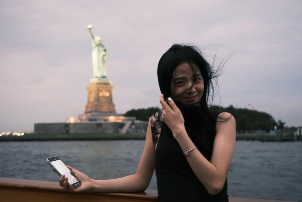 Jisoo天生自帶一股電影感