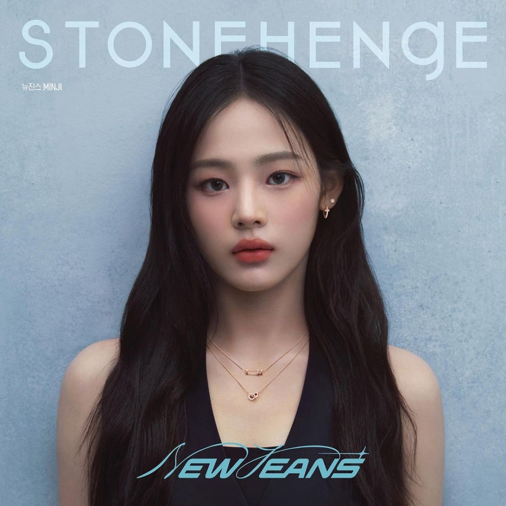 五位成員各自戴上STONEHENgE品牌首飾