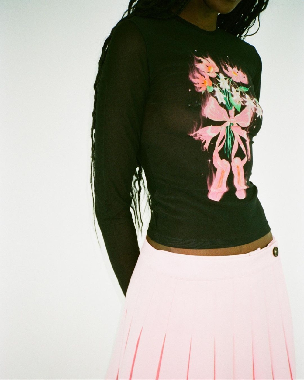 Sandy Liang擅長使用豐富色彩