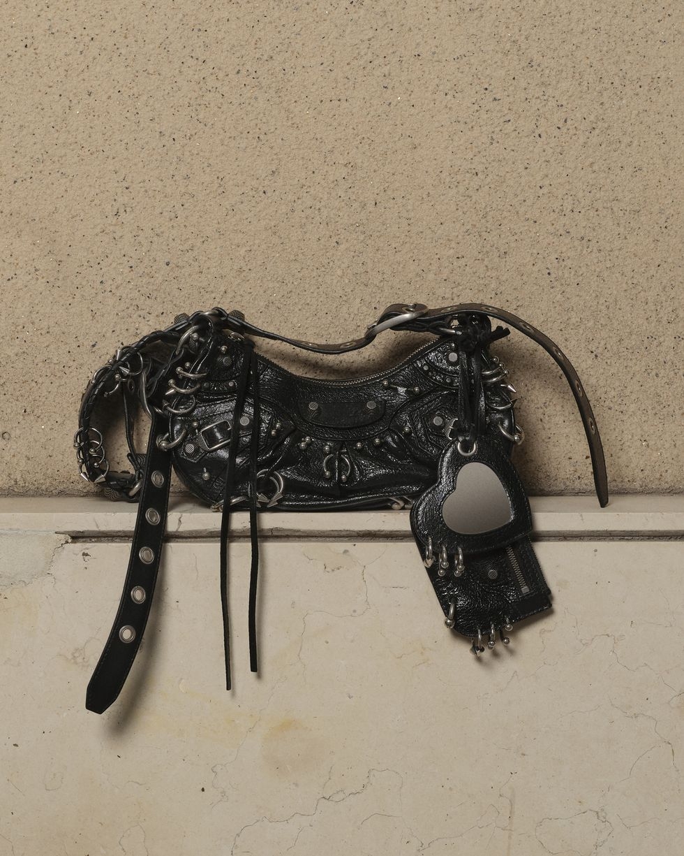 Balenciaga Le Cagole Xs肩背附有愛心形狀的鏡子