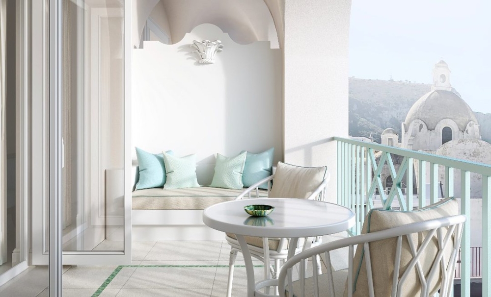 海岸邊的純白系酒店「La Palma」