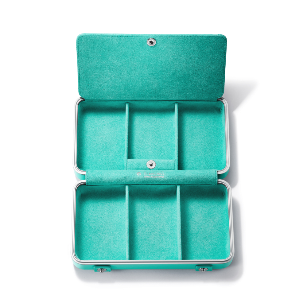 Rimowa x Tiffany & Co.限量聯名系列迷你箱。