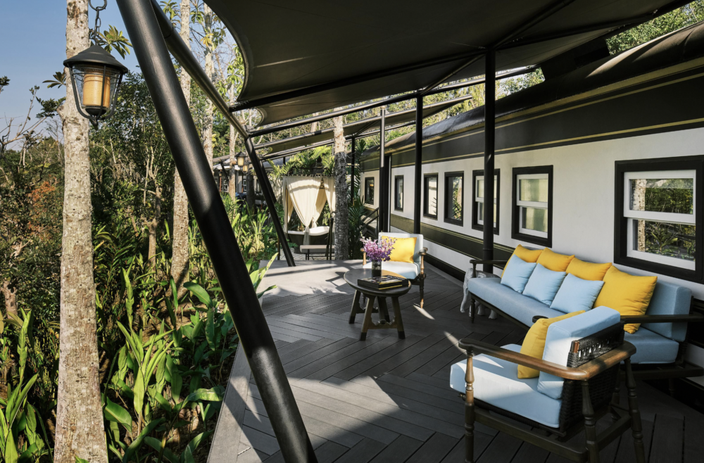 設有戶外座位區的房型。