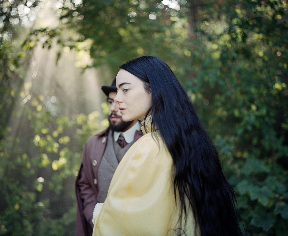 Emma Stone演出新電影《Poor Things》。