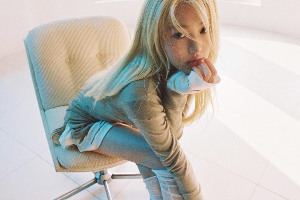 韓星金髮染髮範本推薦1：Ive 張員瑛