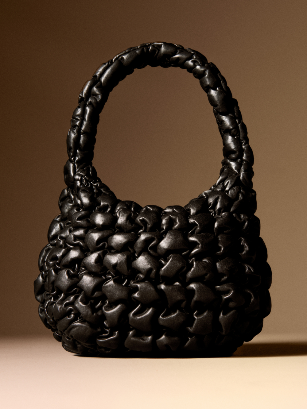 秋冬系列登場的Quilted Mini Bag-Leather。